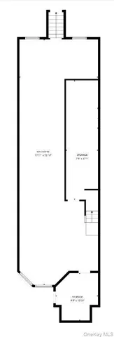 a view of entryway and hall