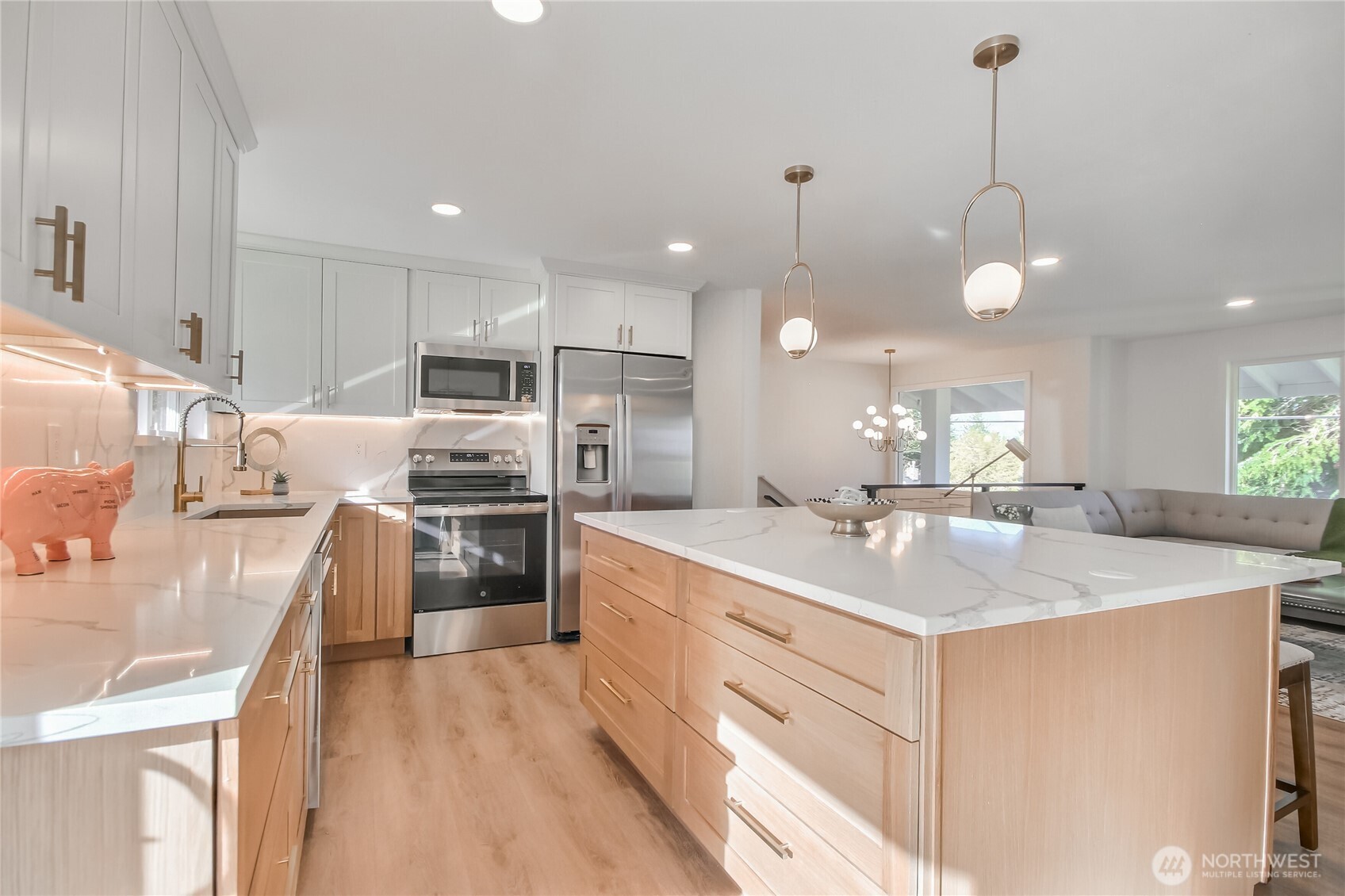 1229 Southwest 158th Street Burien, WA 98166 - Photo 6 of 40