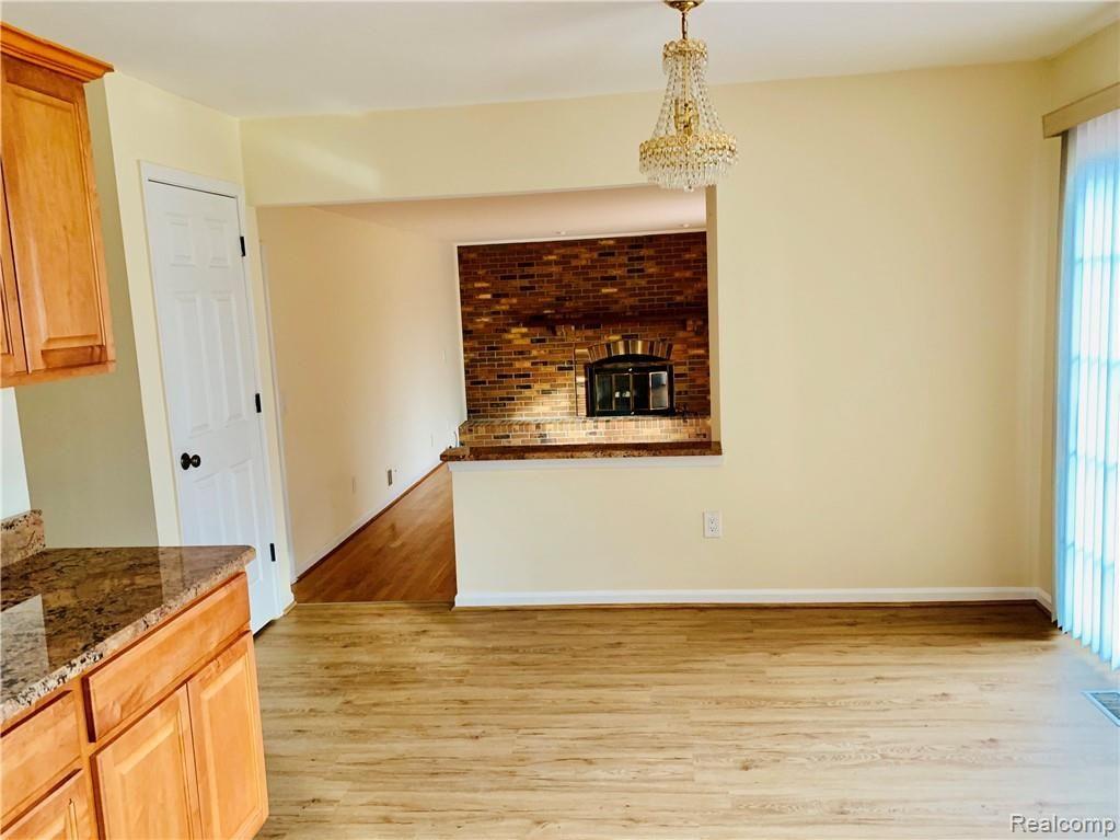 36213 Fredericksburg Road Farmington Hills, MI 48331 - Photo 14 of 29
