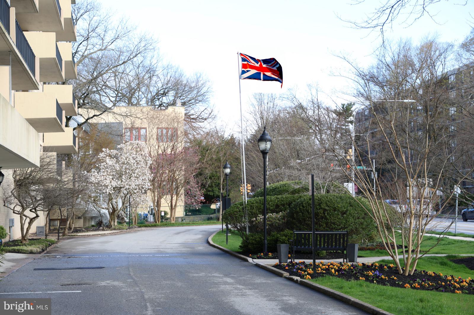 20 Conshohocken State Road, Unit 611 Bala Cynwyd, PA 19004 - Photo 25 of 25 a view of a park that has a large tree