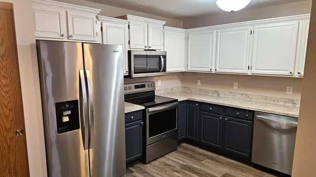 $249,900 | 4887 Easy Street, Unit 11, Delafield, WI 53029