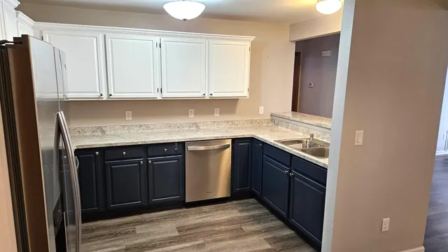 $249,900 | 4887 Easy Street, Unit 11, Delafield, WI 53029