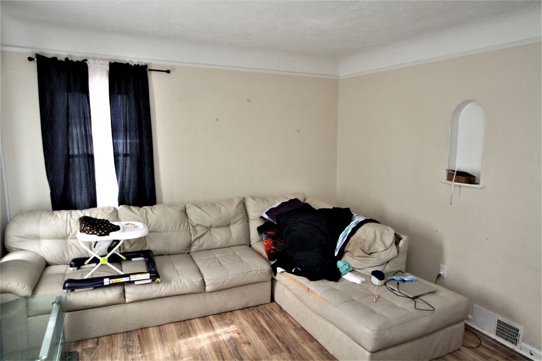 83 Rathbone Street Mount Clemens, MI 48043 - Photo 18 of 29 50036529-17.JPG
