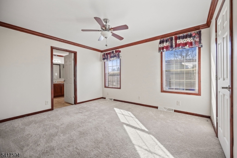 471 Kenbury Road Somerville, NJ 08876 - Photo 10 of 18