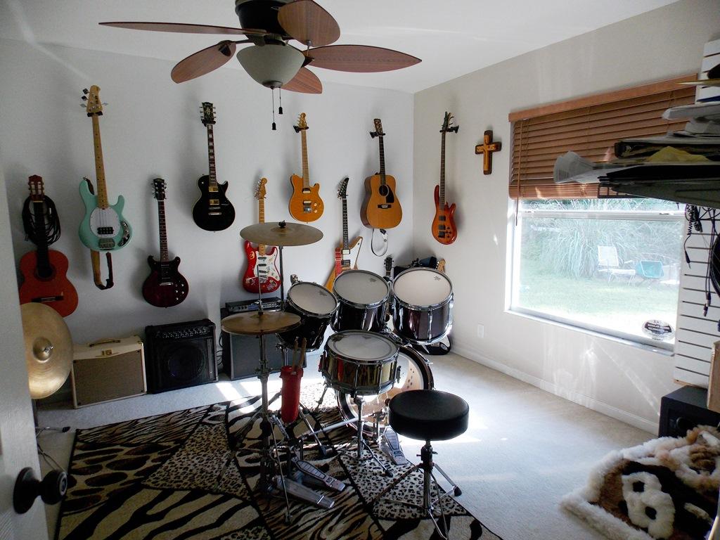 1818 Southwest Leafy Road Port St. Lucie, FL 34953 - Photo 21 of 38 DSCN0852
