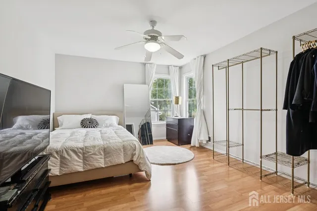 $974,900 | 18 Seminole Court, Monroe Township, NJ 08831