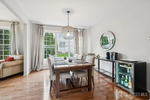 $974,900 | 18 Seminole Court, Monroe Township, NJ 08831