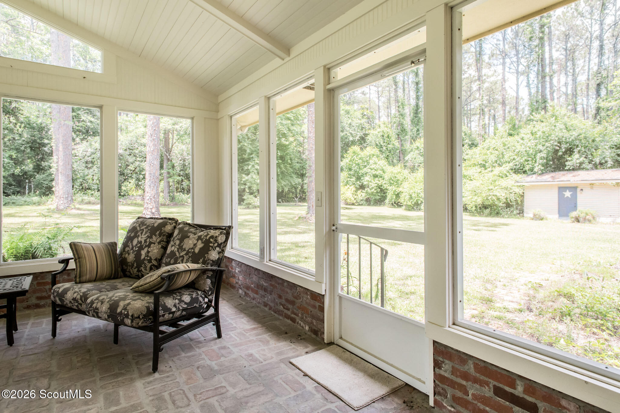 1075 Wildwood Road Waycross, GA 31503 - Photo 20 of 49 3F8A8934
