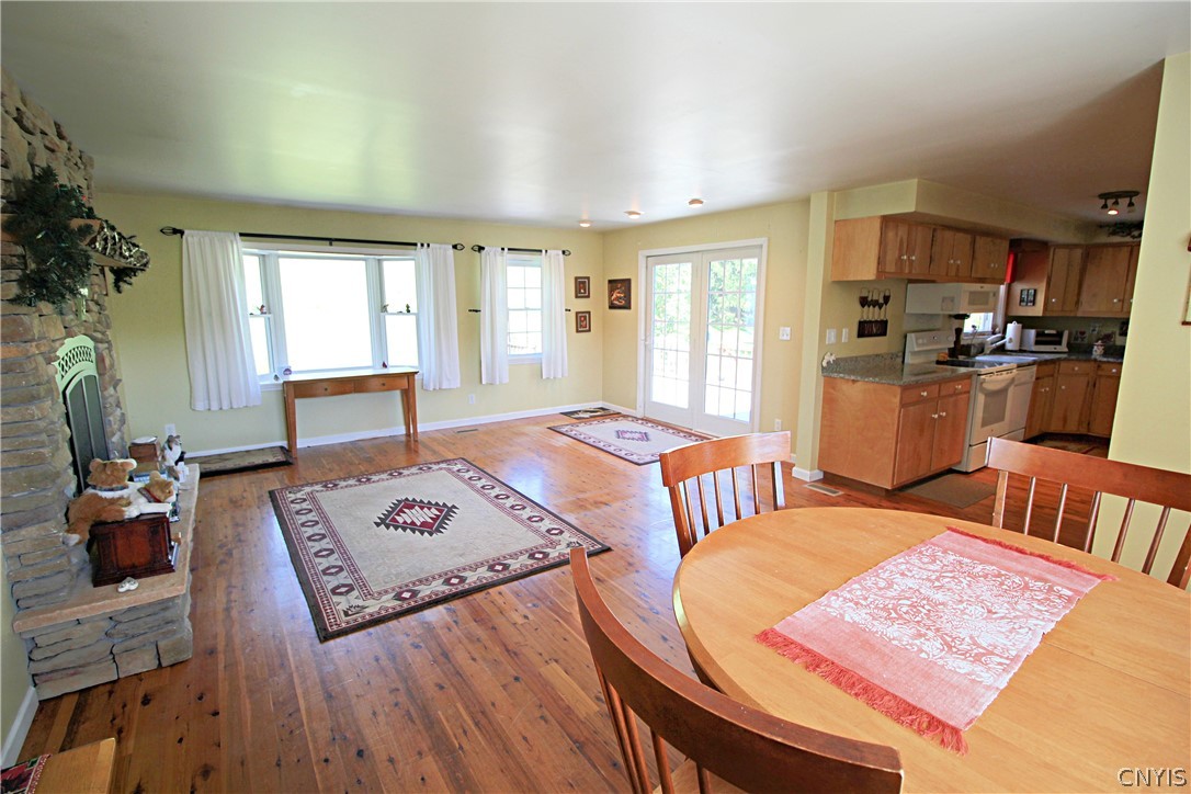 3878 Davis Corners Road Eaton, NY 13408 - Photo 16 of 34 Great room
