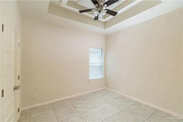 $1,300 | 1221 Upas Drive, Unit 3, Edinburg, TX 78541