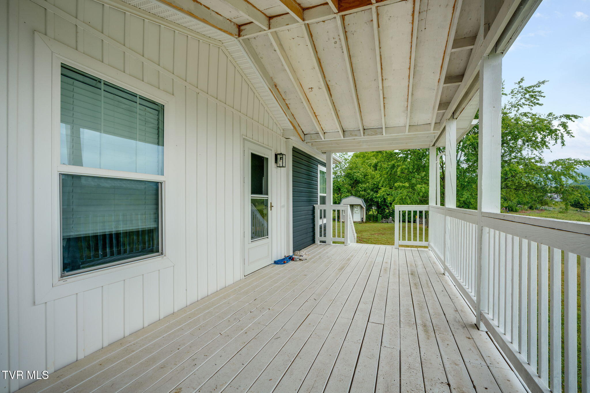 1940 Nolichuckey Road Greeneville, TN 37743 - Photo 30 of 42 028