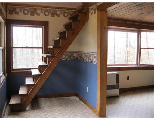 58 Bray Hill Road Phillips, ME 04966 - Photo 10 of 22 Interior Space/Layout.