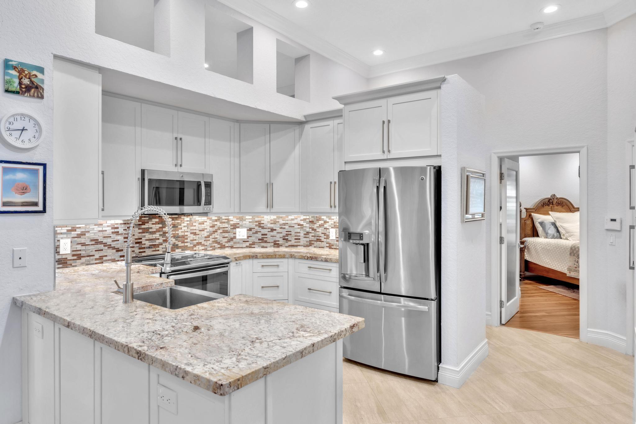 6677 Northwest 23rd Terrace Boca Raton, FL 33496 - Photo 9 of 69 FPP00221