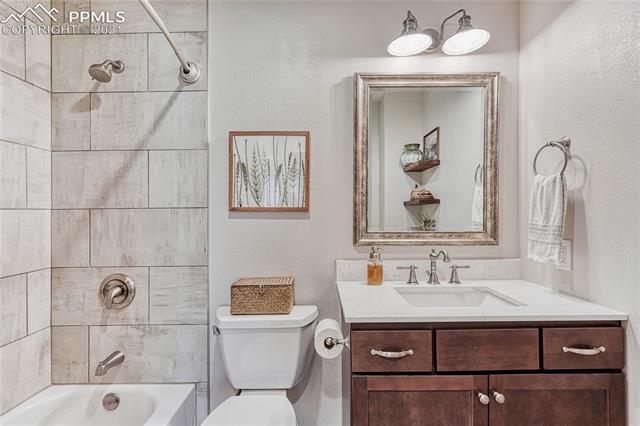 8330 Chipita Park Road Cascade, CO 80809 - Photo 18 of 38 Gallery Image 18