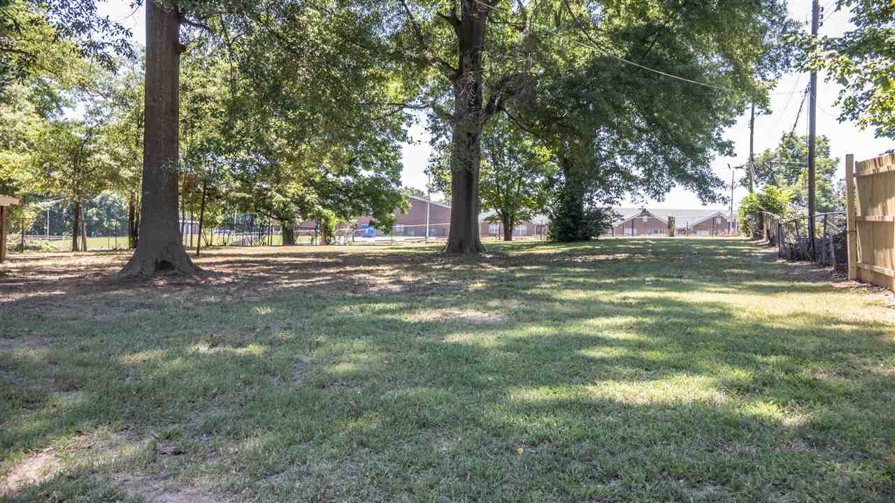 4839 Auburn Road Memphis, TN 38116 - Photo 3 of 25