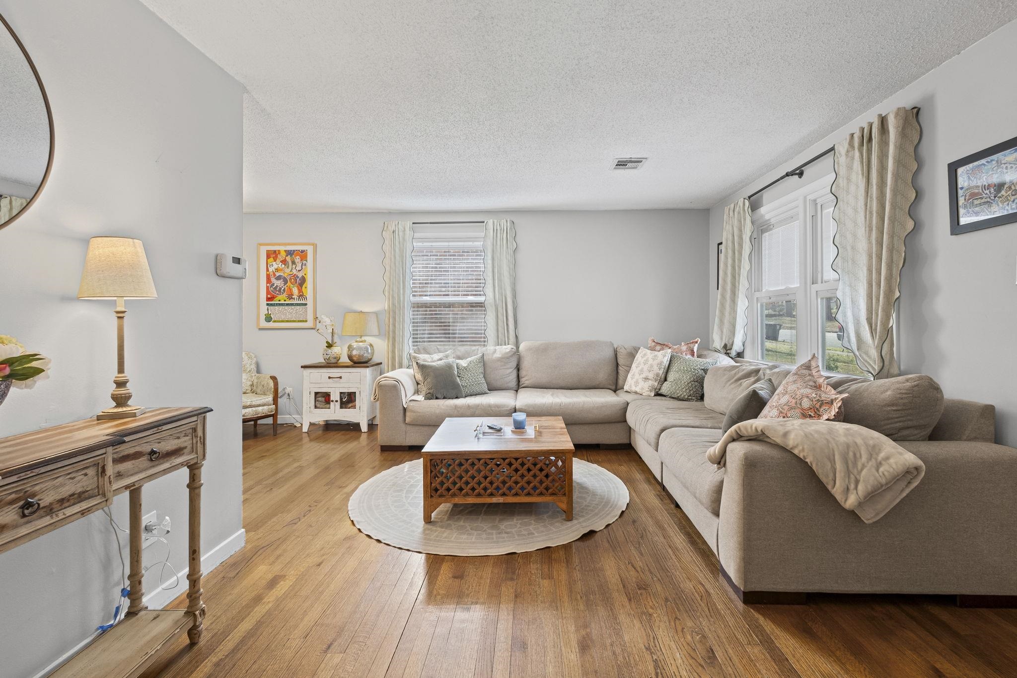 1118 Wilbec Road Memphis, TN 38117 - Photo 4 of 22