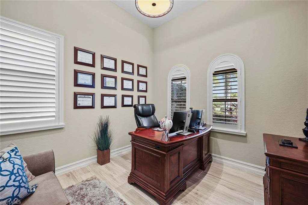 6513 Roma Way Naples, FL 34113 - Photo 21 of 50 Gallery Image 21