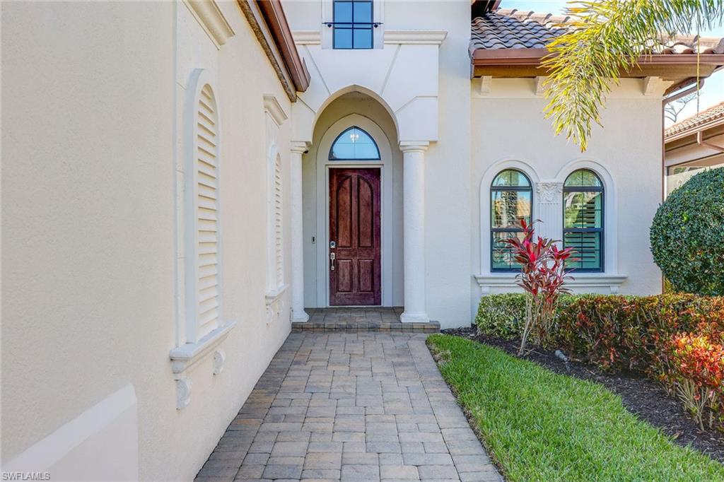6513 Roma Way Naples, FL 34113 - Photo 4 of 50 Gallery Image 4