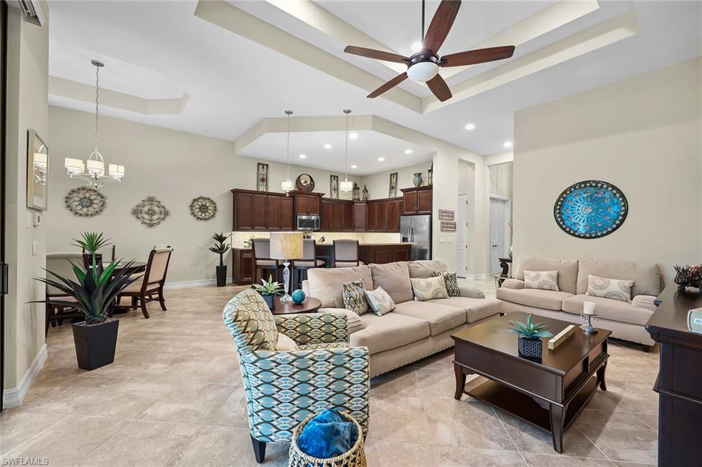 6513 Roma Way Naples, FL 34113 - Photo 9 of 50 Gallery Image 9