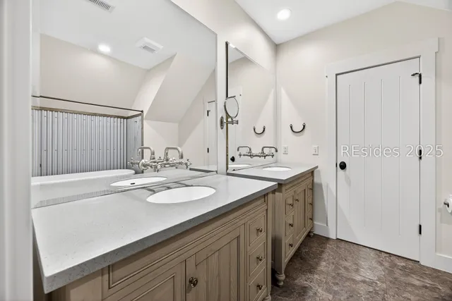 $825,000 | 5739 Guilford Place, Bluffton, SC 29910