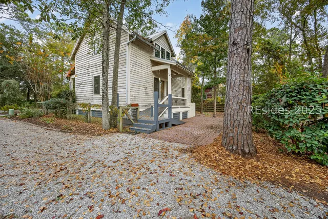 $825,000 | 5739 Guilford Place, Bluffton, SC 29910