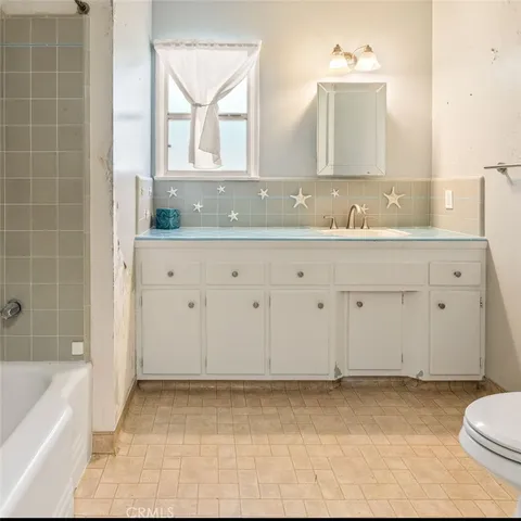 $1,300,000 | 652 Solway Street, Glendale, CA 91206