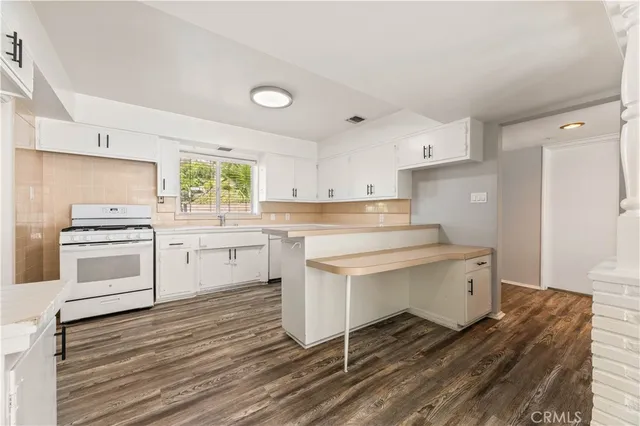 $1,300,000 | 652 Solway Street, Glendale, CA 91206