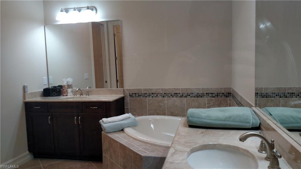 6615 Roma Way Naples, FL 34113 - Photo 15 of 25 Gallery Image 15