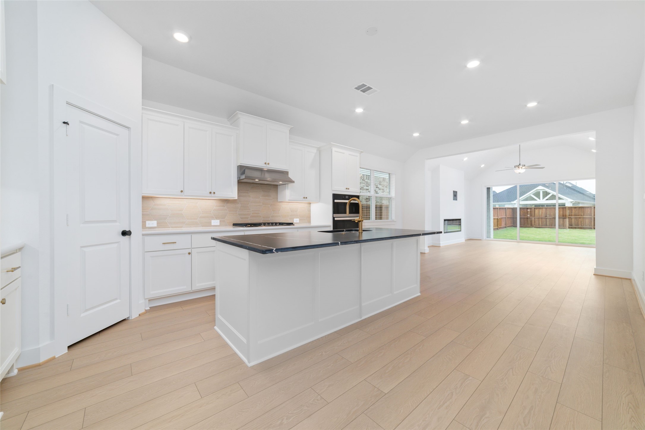 5177 Enchanted Pne Court Spring, TX 77386 - Photo 10 of 29 Open-Concept Living/Dining/Kitchen