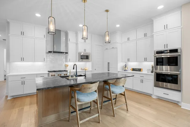 $1,289,000 | 815 Flint Ridge Trail, Georgetown, TX 78628