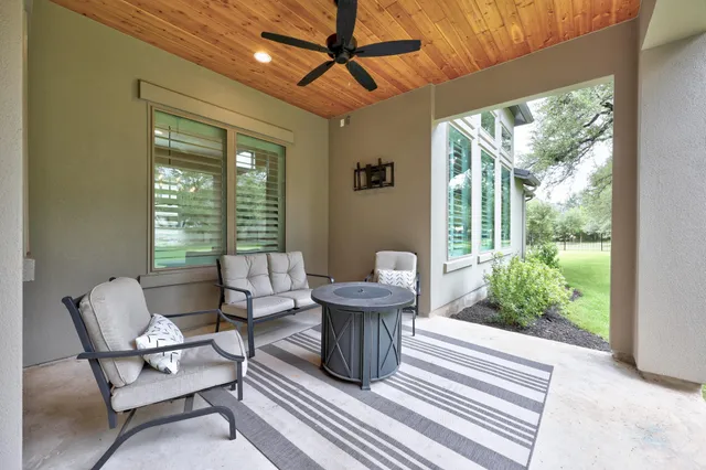 $1,289,000 | 815 Flint Ridge Trail, Georgetown, TX 78628