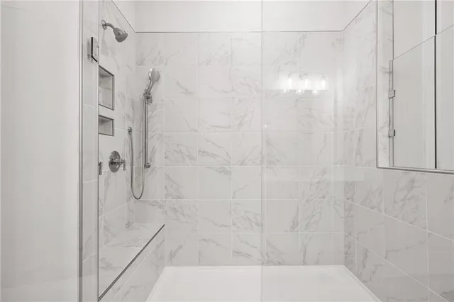 $2,850 | 708 Stickley Oak Way, Woodstock, GA 30189