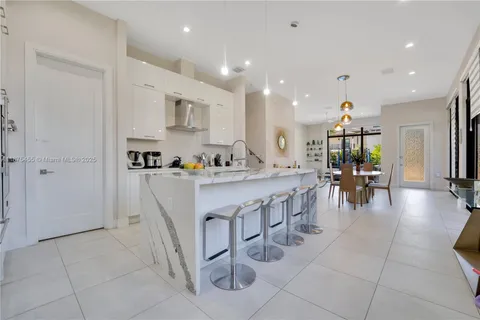 $1,175,000 | 8279 Northwest 43rd Street, Doral, FL 33166