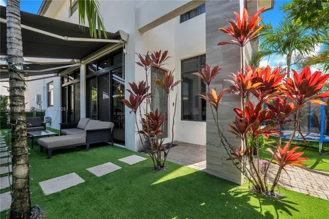 $1,175,000 | 8279 Northwest 43rd Street, Doral, FL 33166