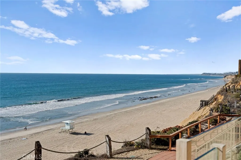 6550 Ponto, Unit 17 Carlsbad, CA 92011 - Photo 46 of 48 a view of an ocean and beach
