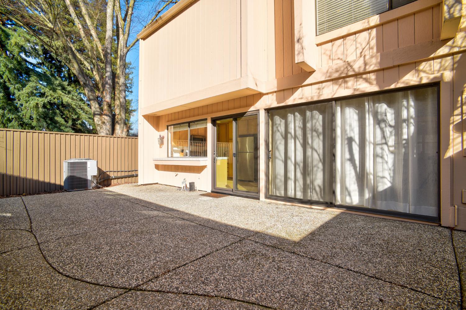 151 Hartnell Place Sacramento, CA 95825 - Photo 11 of 33