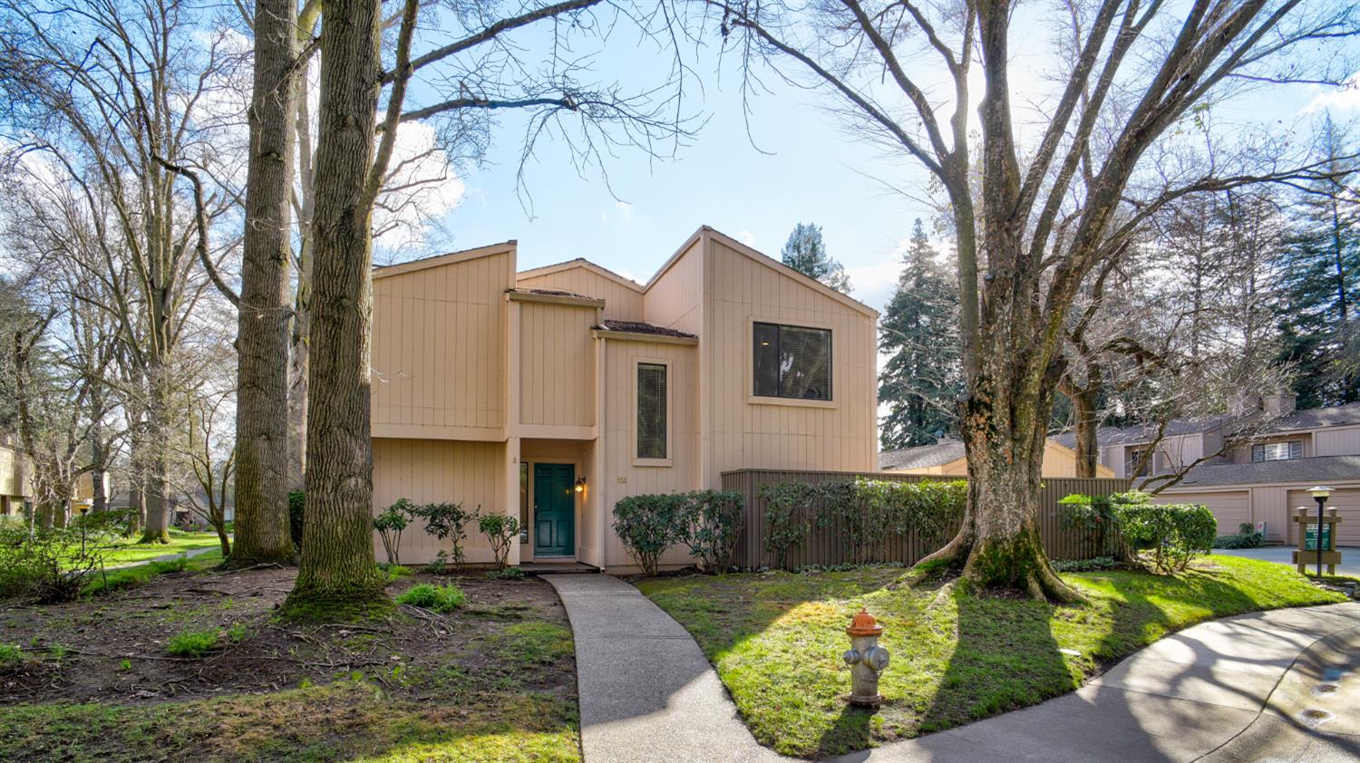 151 Hartnell Place Sacramento, CA 95825 - Photo 24 of 35 a front view of a house with garden