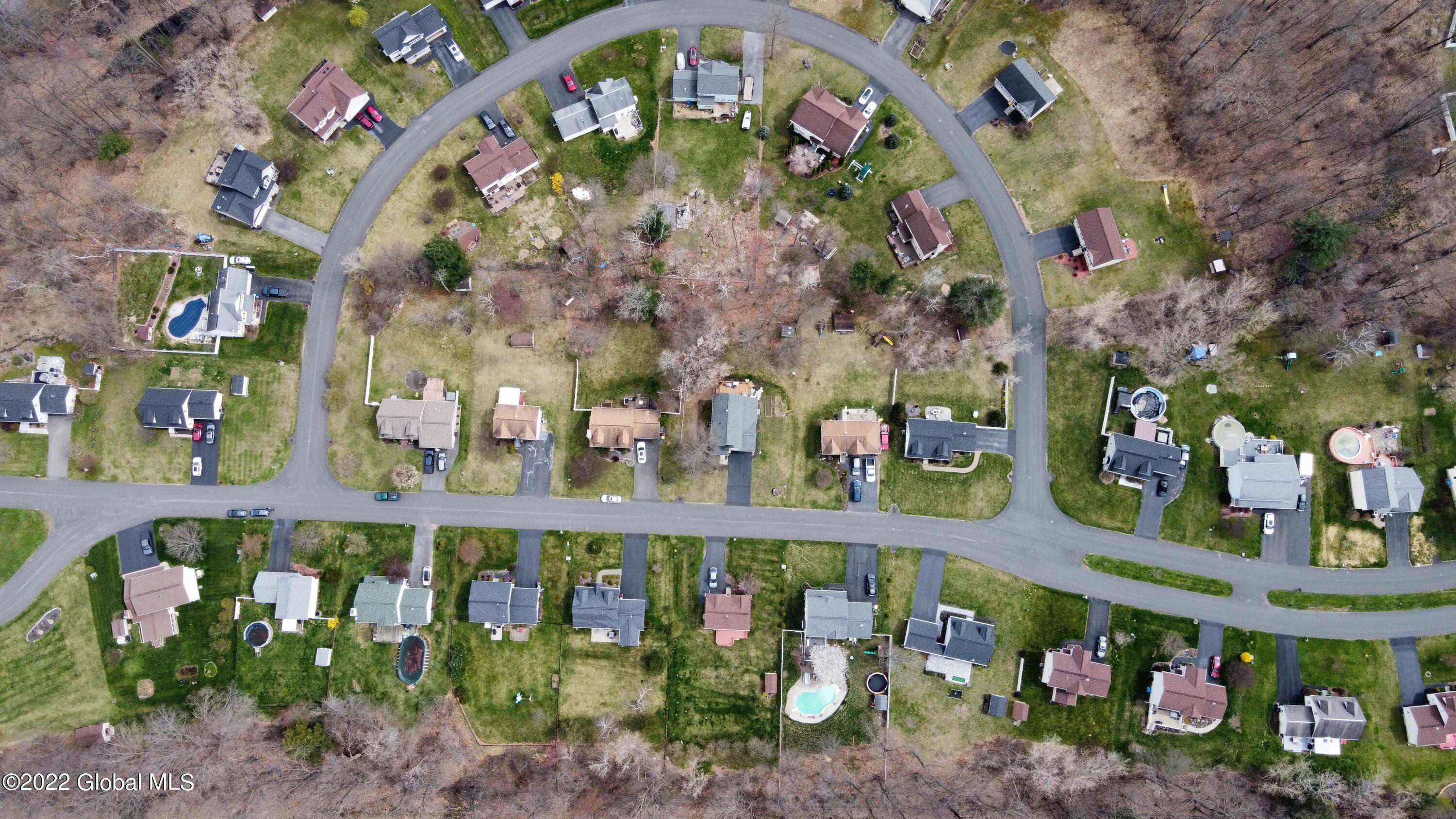 135 Trinity Place Bethlehem, NY 12158 - Photo 46 of 48 23_13_53_18