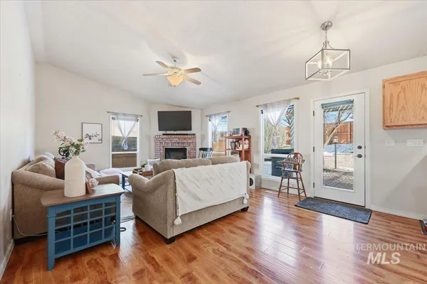 $499,000 | 1378 North Trail Creek Way, Eagle, ID 83616