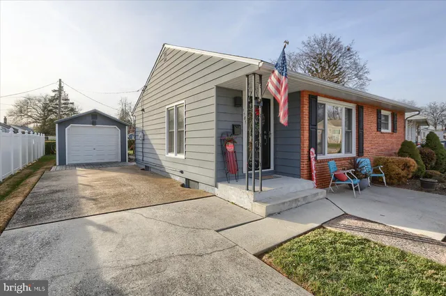 $244,900 | 1181 Kingsley Road, Camp Hill, PA 17011