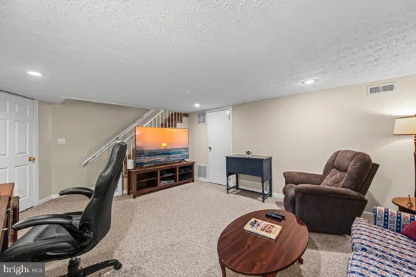 $365,900 | 406 Greenlow Road, Baltimore, MD 21228