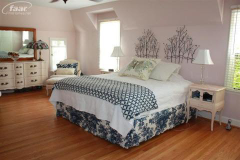 1950 Colchester Road Flint, MI 48503 - Photo 10 of 19 20174499-9.JPG