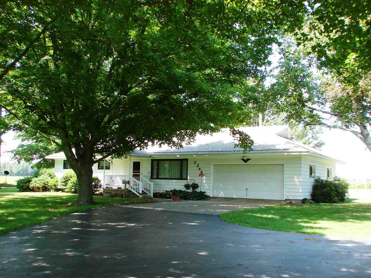 3244 South Bagley Road Ithaca, MI 48847 - Photo 28 of 33 1848954-27.JPG