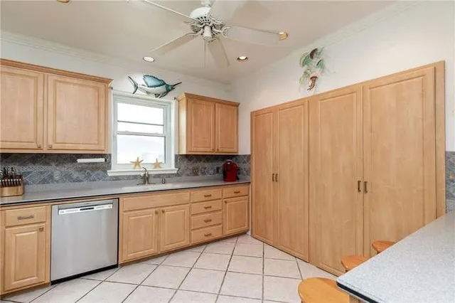 $3,000 | 15833 Cuttysark Street, Corpus Christi, TX 78418