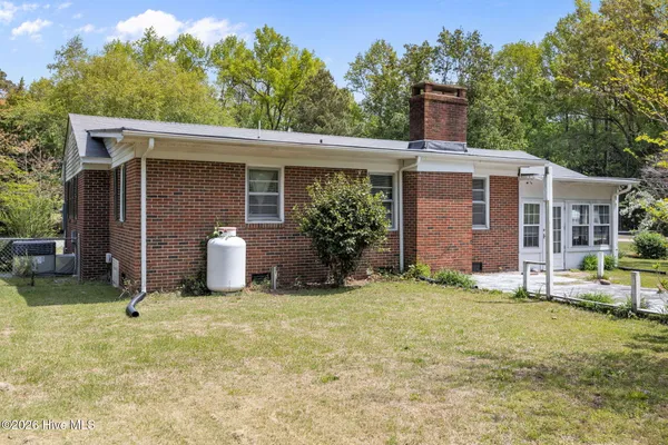 $229,000 | 434 Quinerly Street, Grifton, NC 28530