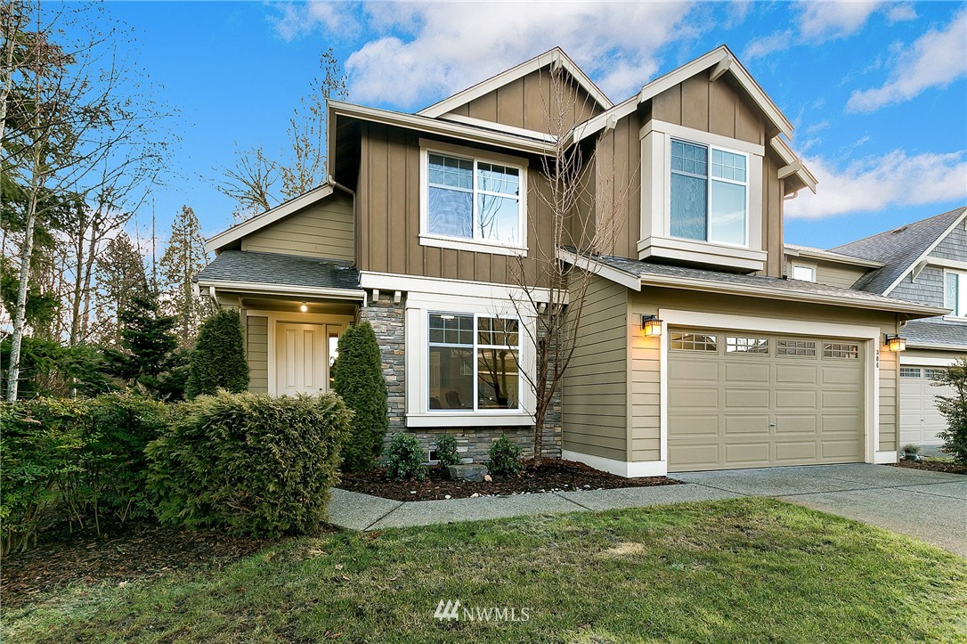 306 Elma Court Northeast Renton, WA 98059 - Photo 3 of 25 Gallery Image 3