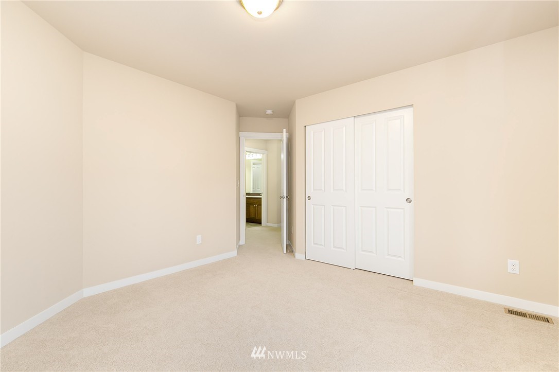 306 Elma Court Northeast Renton, WA 98059 - Photo 21 of 25 Gallery Image 21
