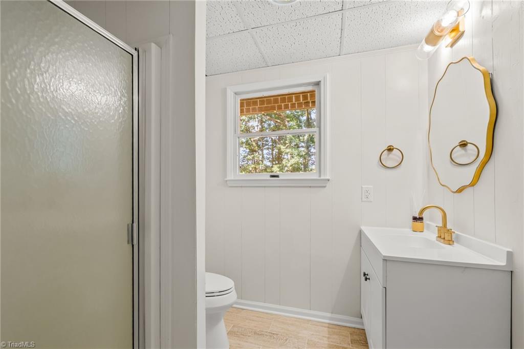 2409 Timberlake Avenue High Point, NC 27265 - Photo 24 of 31 Gallery Image 24
