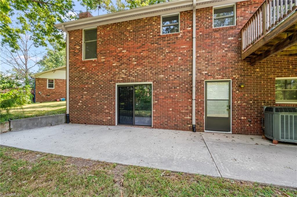 2409 Timberlake Avenue High Point, NC 27265 - Photo 26 of 31 Gallery Image 26