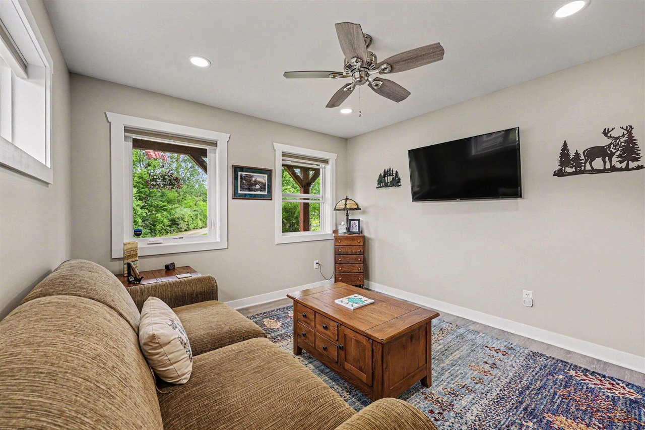 15303 Seymour Road Grass Lake, MI 49240 - Photo 21 of 98